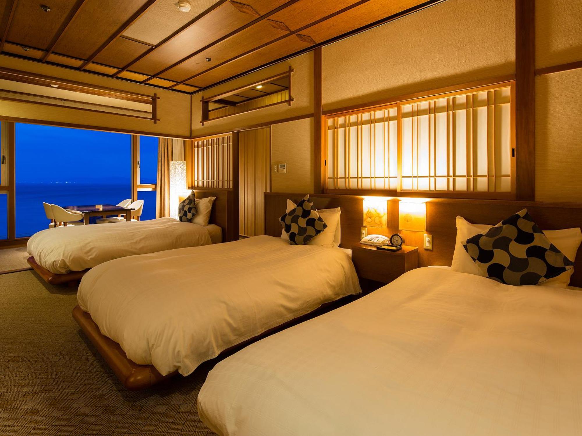 Hotel Awaji Yumesenkei Sumoto Zimmer foto