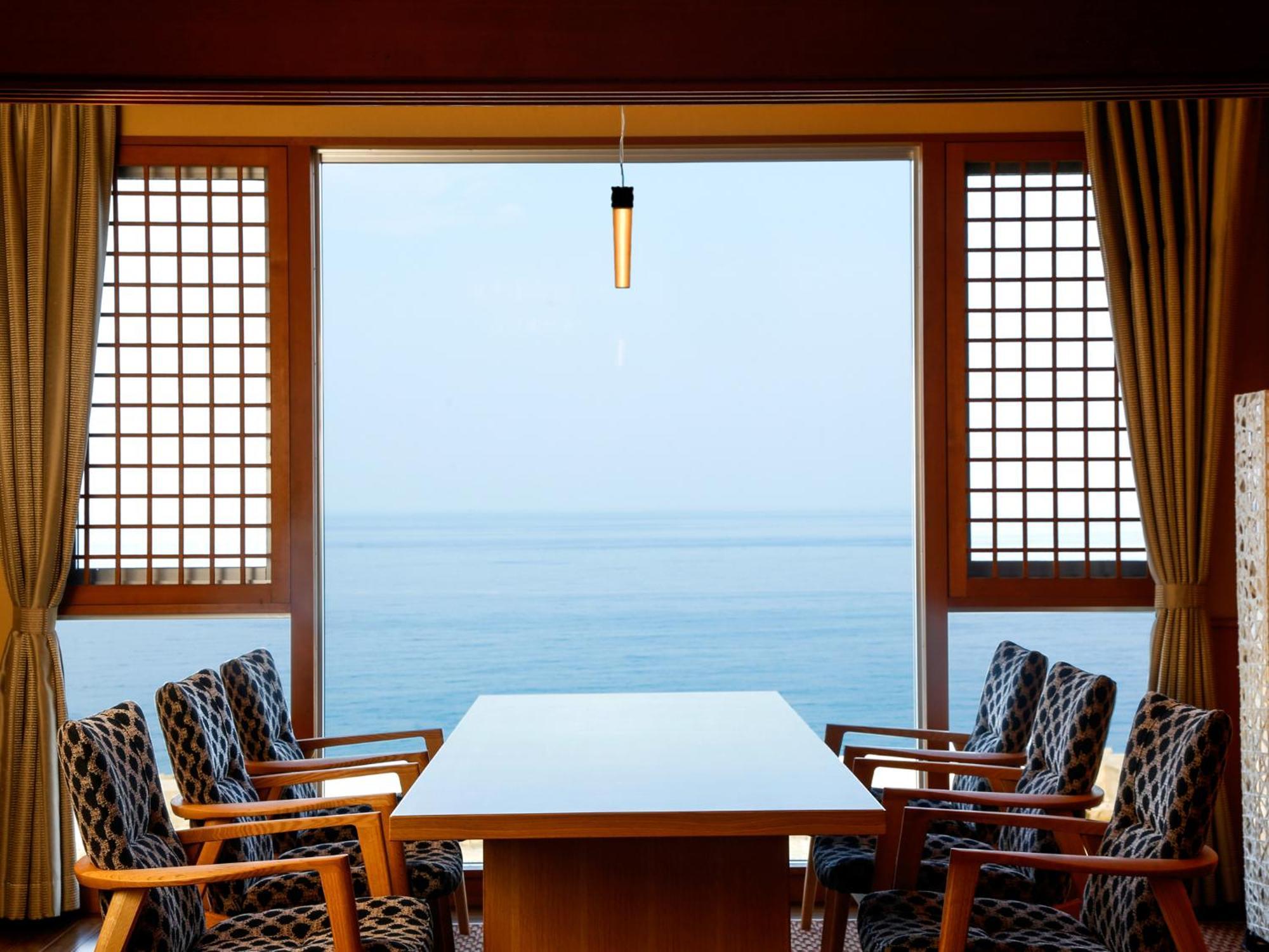 Hotel Awaji Yumesenkei Sumoto Exterior foto
